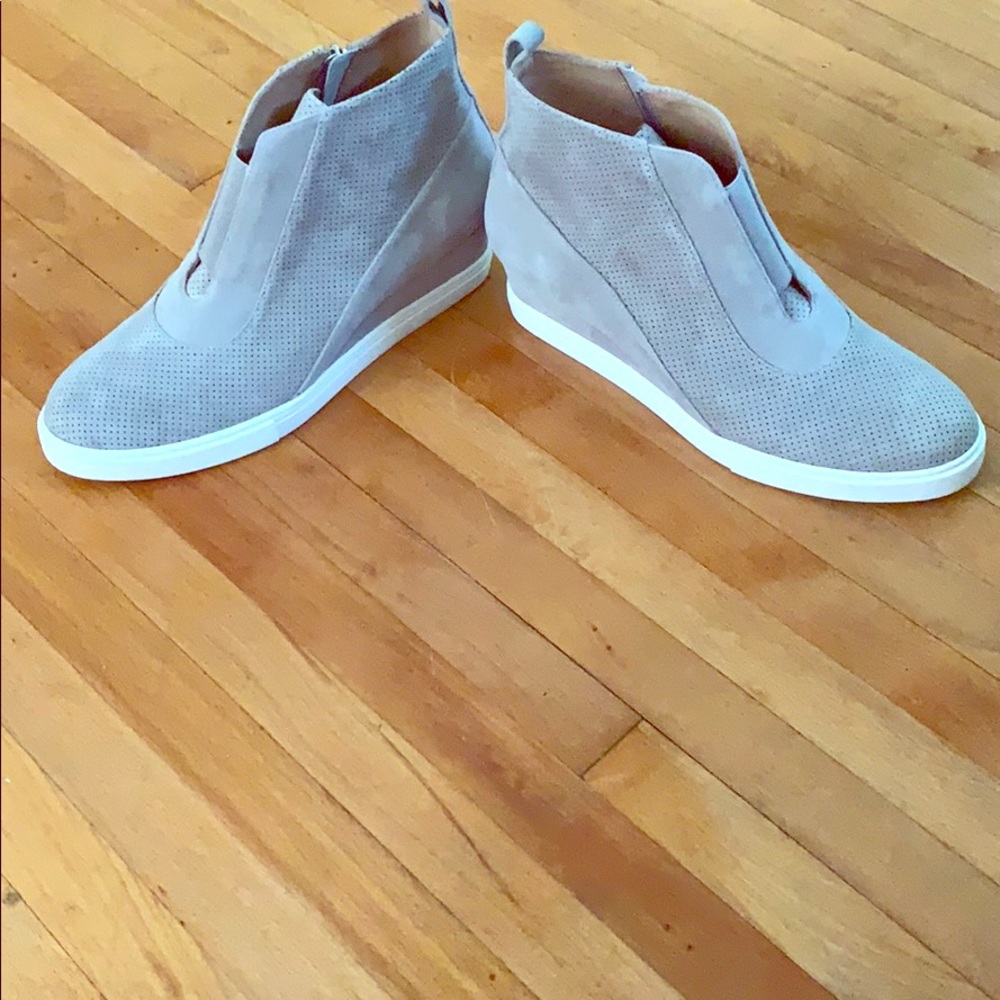 Brand New Ankle Boots size 8m